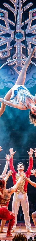 Cirque Musica Holiday Wonderland