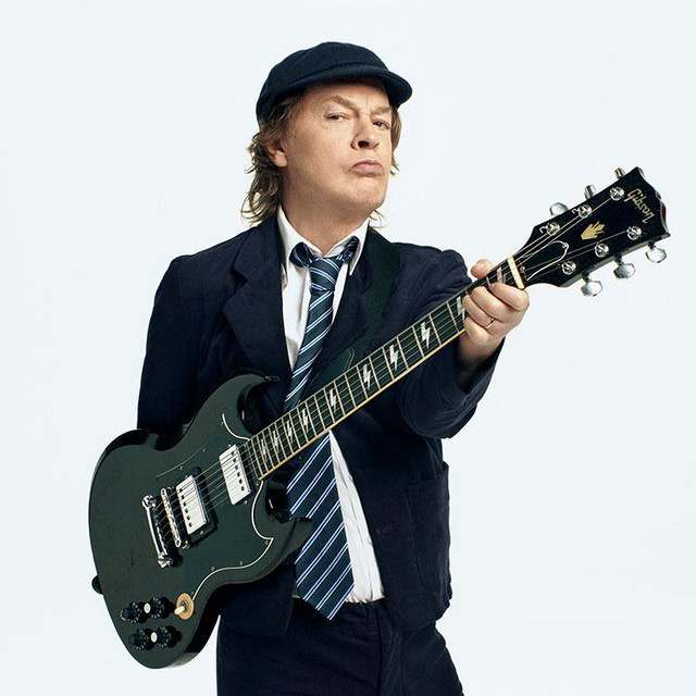 AC/DC: Hard Rock artist