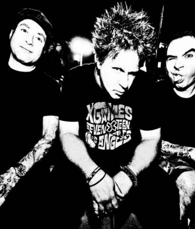 Agent Orange: Rock artist