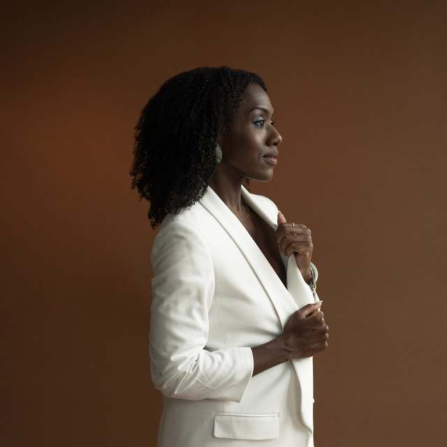 Alicia Waller: Classical artist