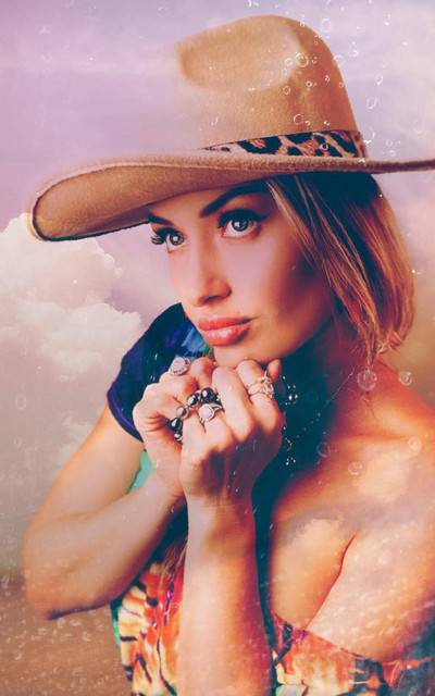 Anuhea - Grateful and Grooving Thanksgiving Celebration