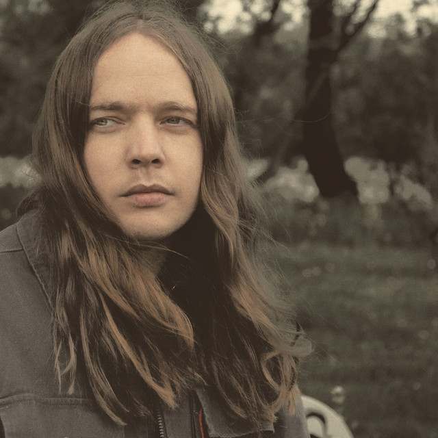 Billy Strings: Country and Folk artist