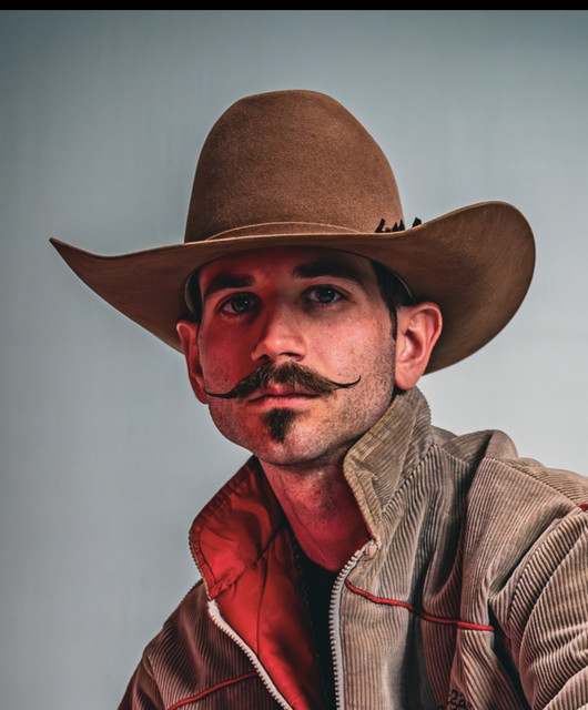 Caden Gillard: Country and Folk artist