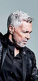 Clint Holmes