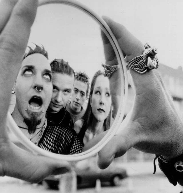 Coal Chamber: Hard Rock artist