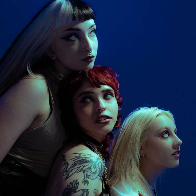 Crawlers at Village Underground - UK on Nov 20, 2026