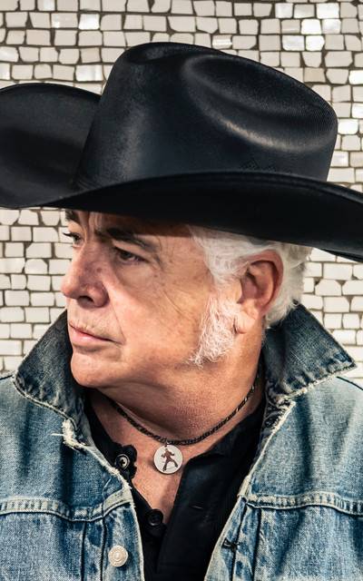 Dale Watson and His Lone Stars