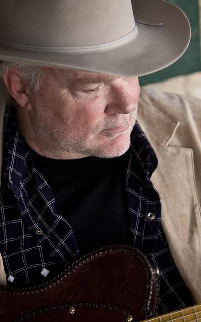 Dallas Wayne