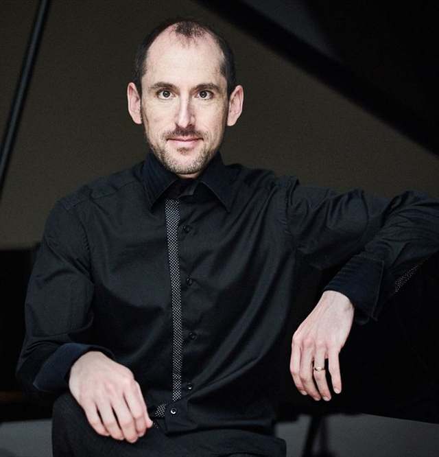 Danny Driver: Classical artist
