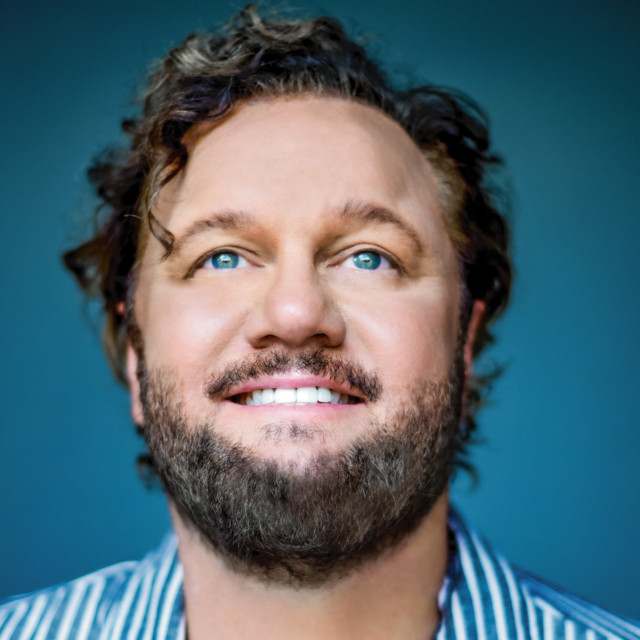 David Phelps: Adult Contemporary artist
