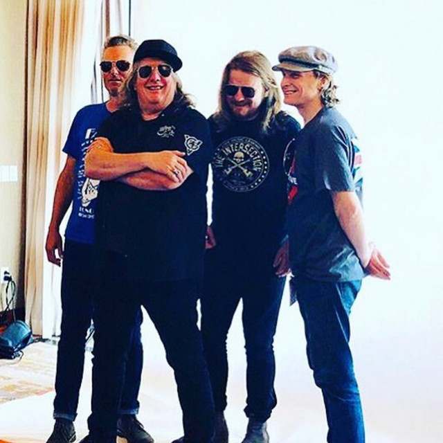 Drivin N Cryin - Rock Band: Hard Rock artist