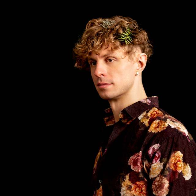 Elias Alexander: Dance/Electronica artist