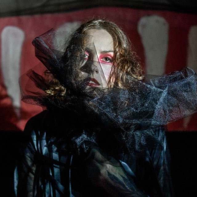 Emma Ruth Rundle: Pop artist