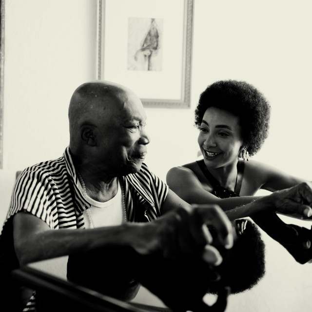 Esperanza Spalding: Blues and Jazz artist