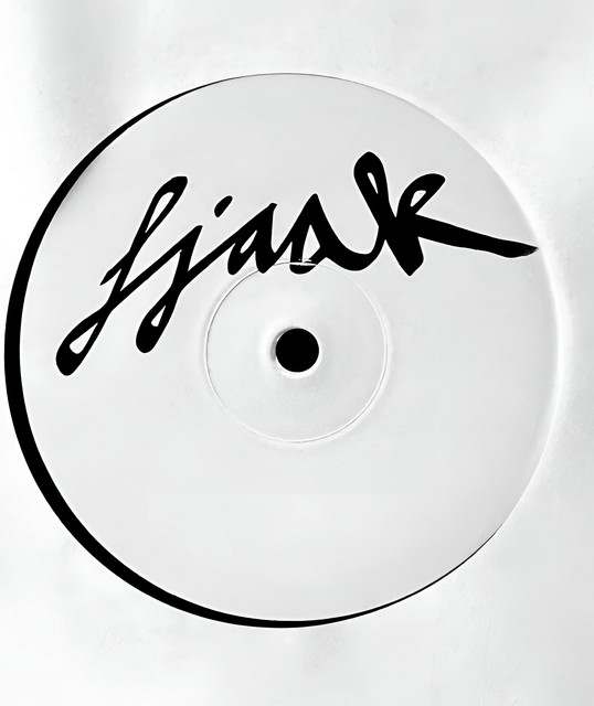 FJAAK: Dance/Electronica artist