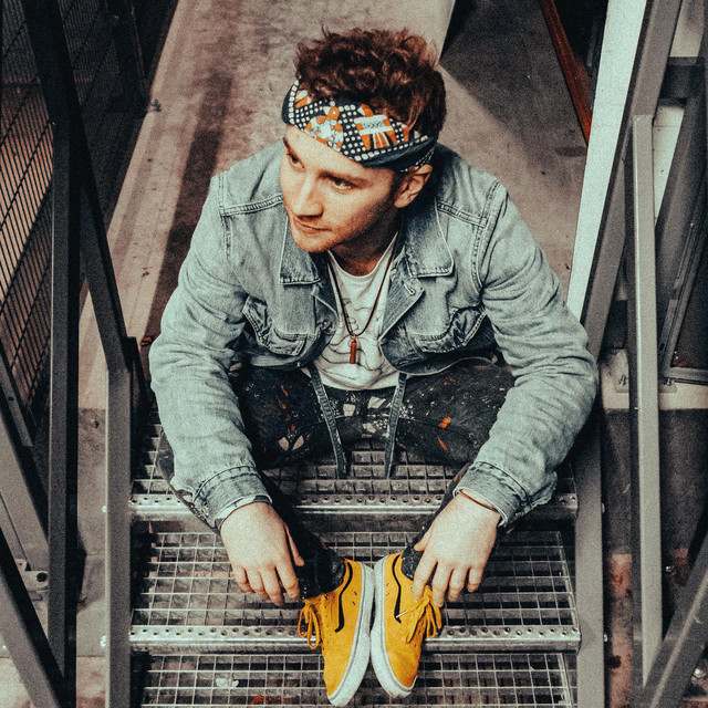 Fox Stevenson: Dance/Electronica artist