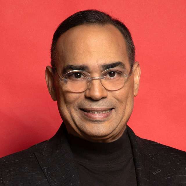 Gilberto Santa Rosa at Toyota Oakdale Theatre on Dec 5, 2026