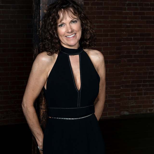 Helen Welch: Adult Contemporary artist
