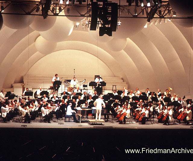 Hollywood Bowl Orchestra: Classical artist
