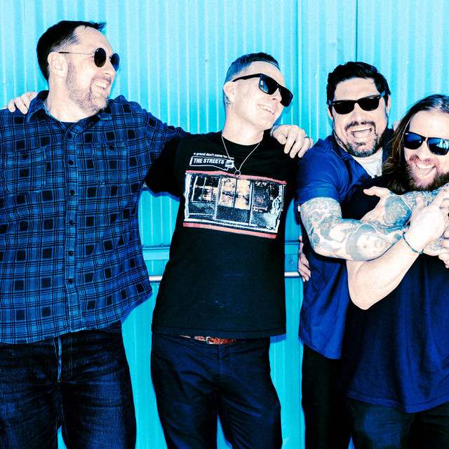 I AM the Avalanche: Rock artist