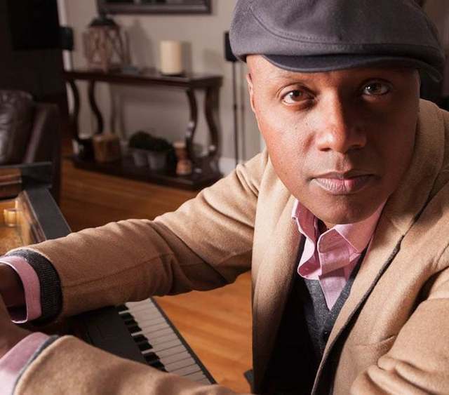 Javier Colon: Pop artist