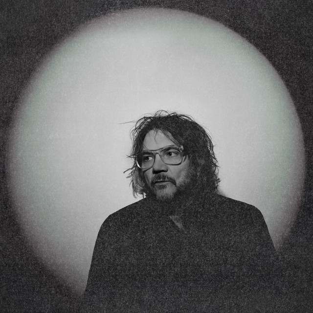 Jeff Tweedy: Country and Folk artist