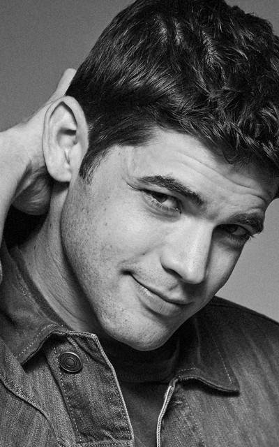 Jeremy Jordan