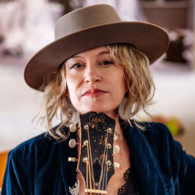 Jess Klein: Country and Folk artist