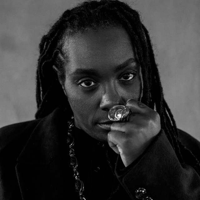 JLIN: Pop artist