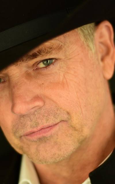 John Schneider