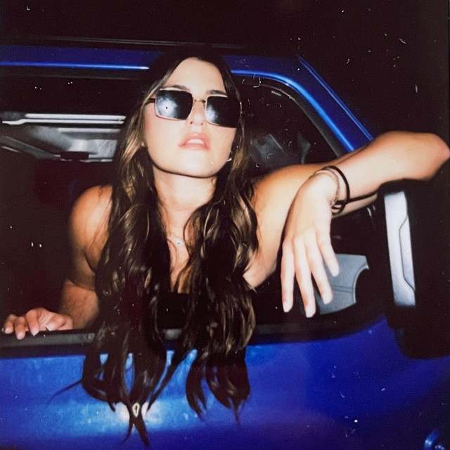 Julia Raye: Pop artist