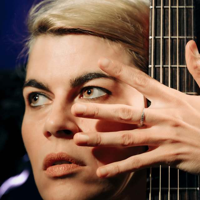 Kaki King: Pop artist