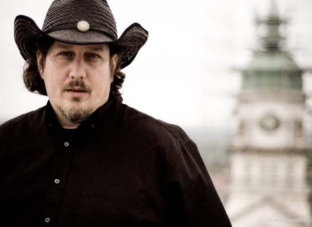 Kevn Kinney: Alternative artist