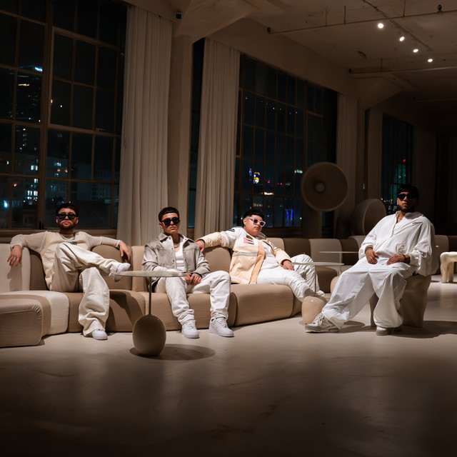 Linea Personal at Warnors Theatre on Sep 25, 2026