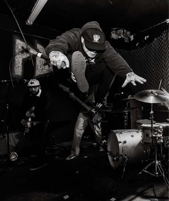 Locked Shut: Rock artist