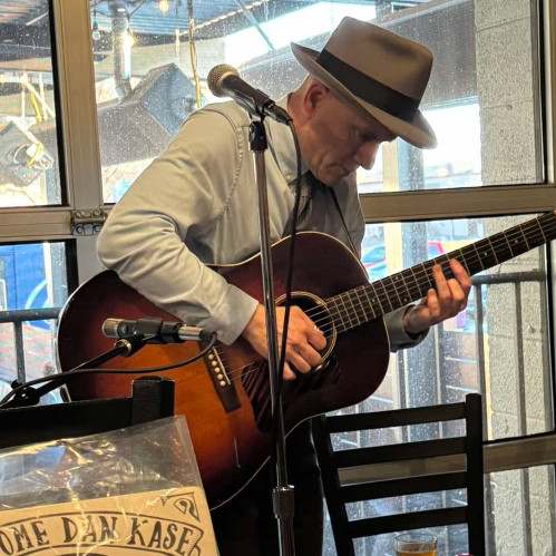 Lonesome Dan Kase: Blues and Jazz artist