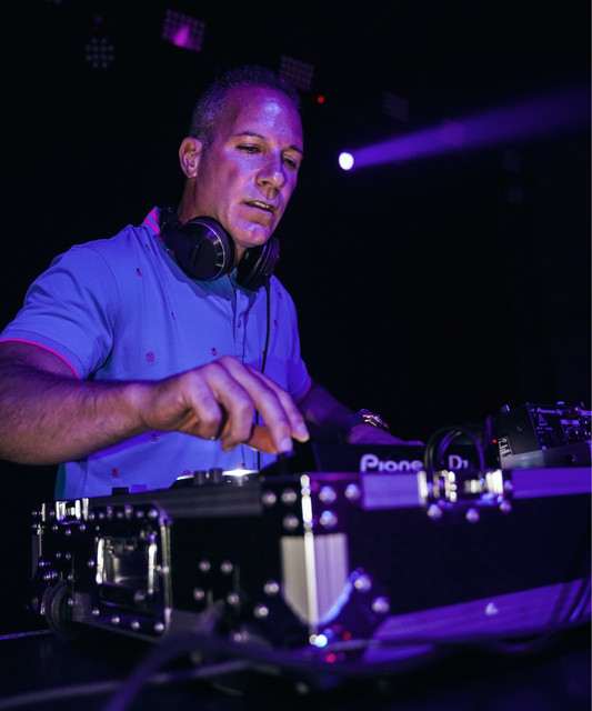 Louie DeVito (21+ Event) at The Pool After Dark Harrahs - Atlantic City on Oct 10, 2026
