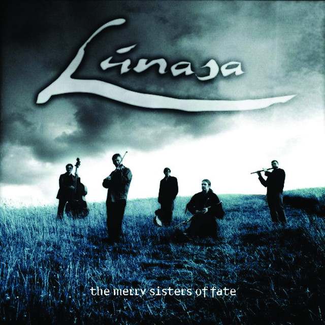 Luna: Alternative artist