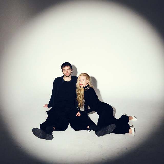 Marian Hill: Pop artist