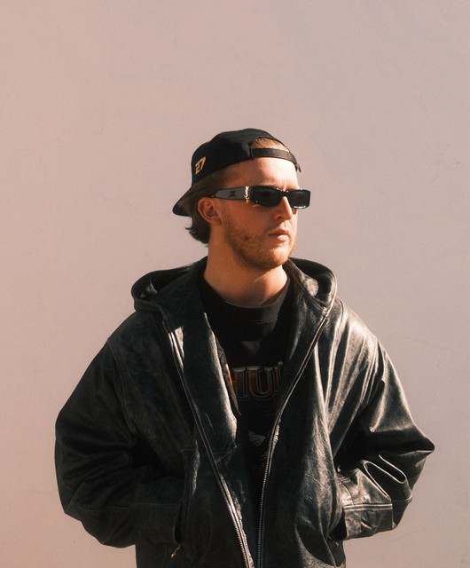 Max Dean: Dance/Electronica artist