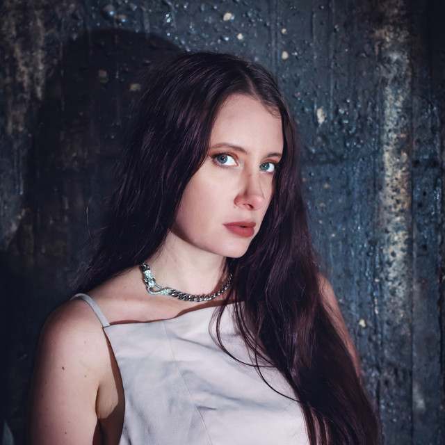 Mha Iri: Dance/Electronica artist