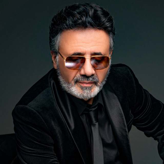 Moein: World Music artist