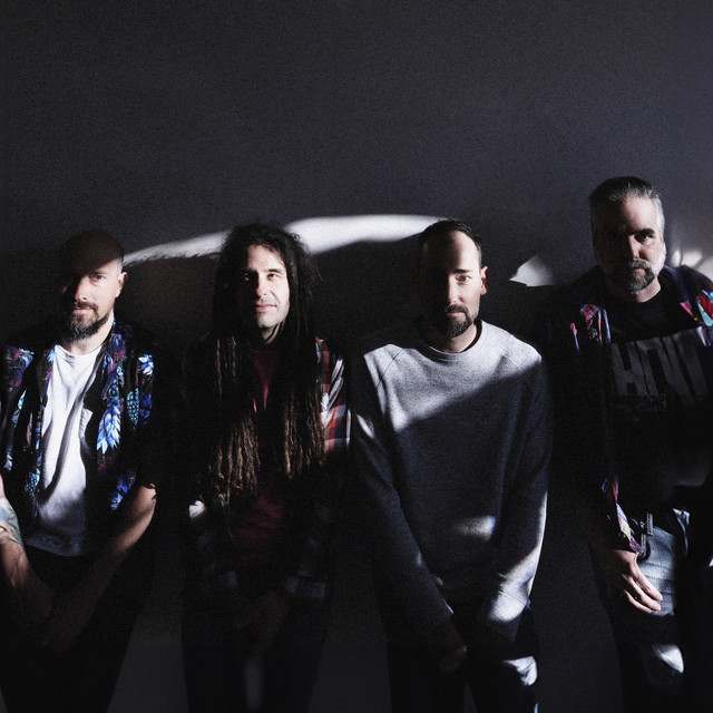 Moneen: Rock artist