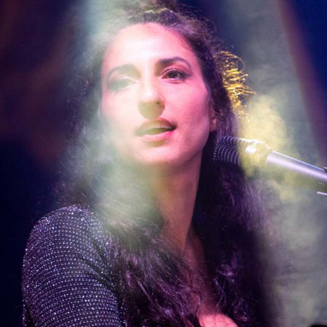 Nani Vazana: World Music artist