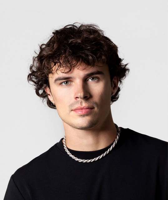 Nic Vans: Rock artist
