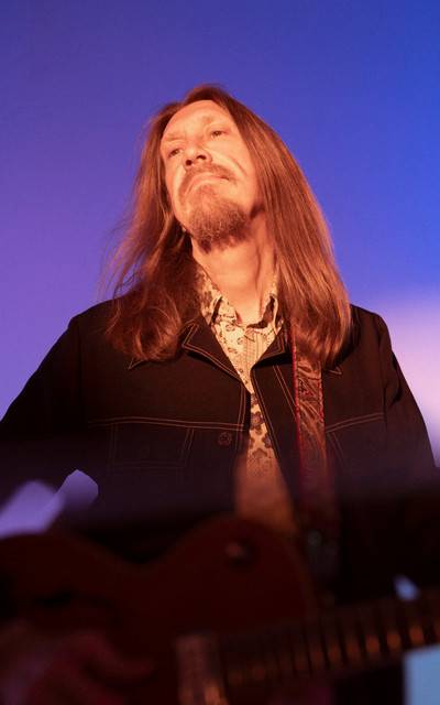 Oliver Wood