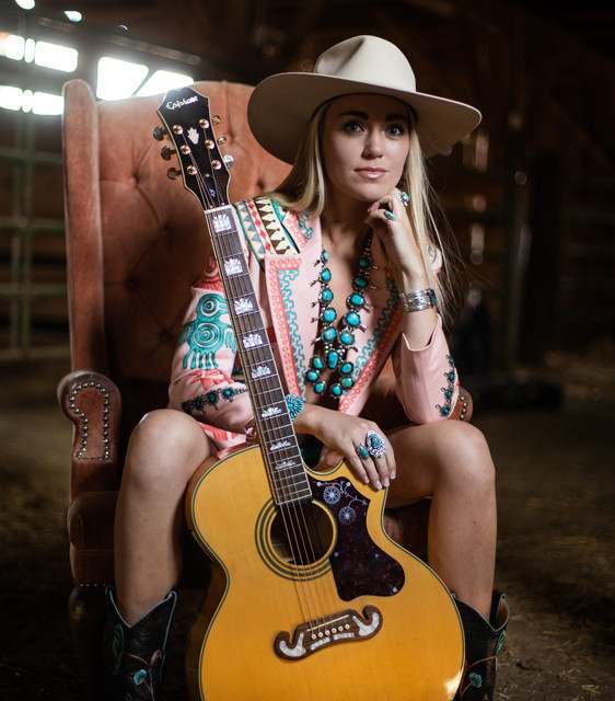 Olivia Harms: Country and Folk artist