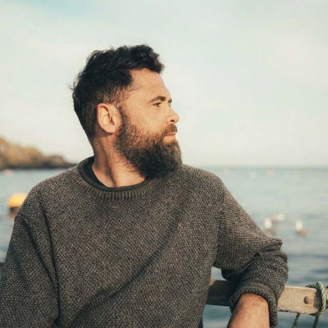 Passenger: Alternative artist