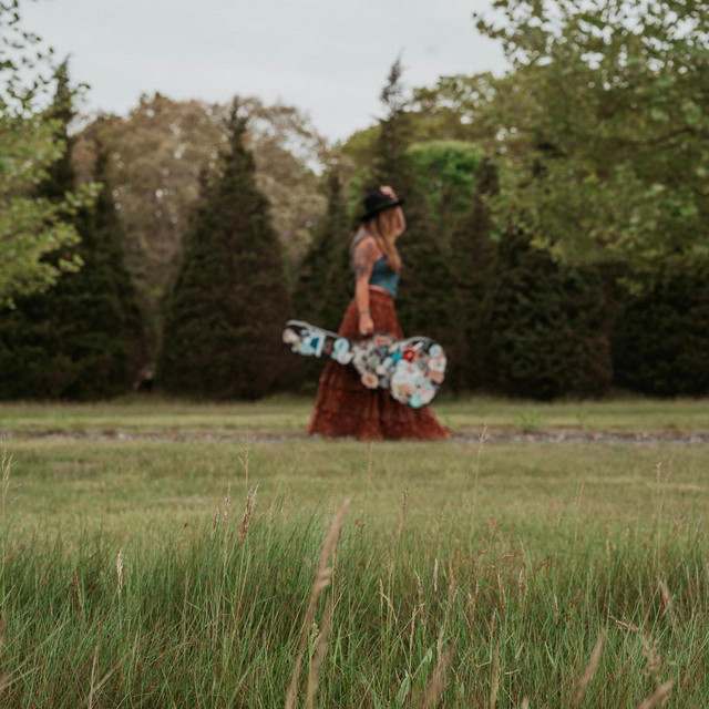 Rachelle Rossi: Country and Folk artist