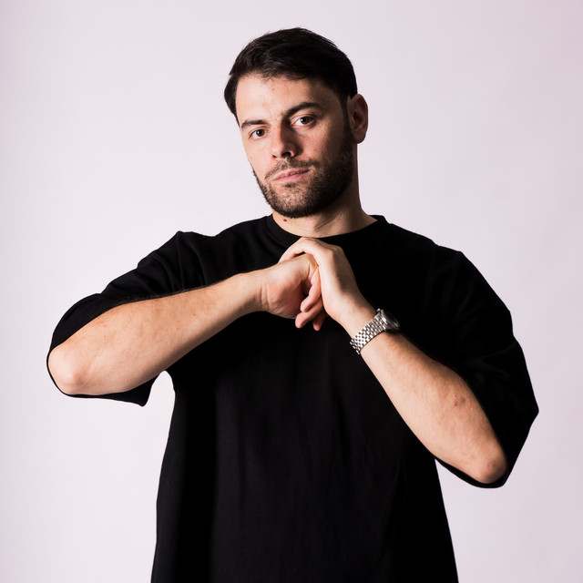 Samplifire: Dance/Electronica artist